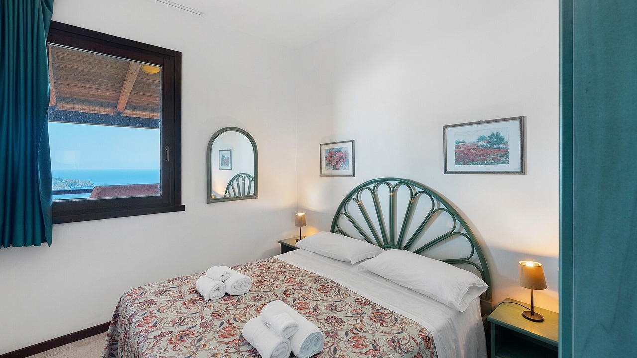 Photo of Bedroom in Palinuro