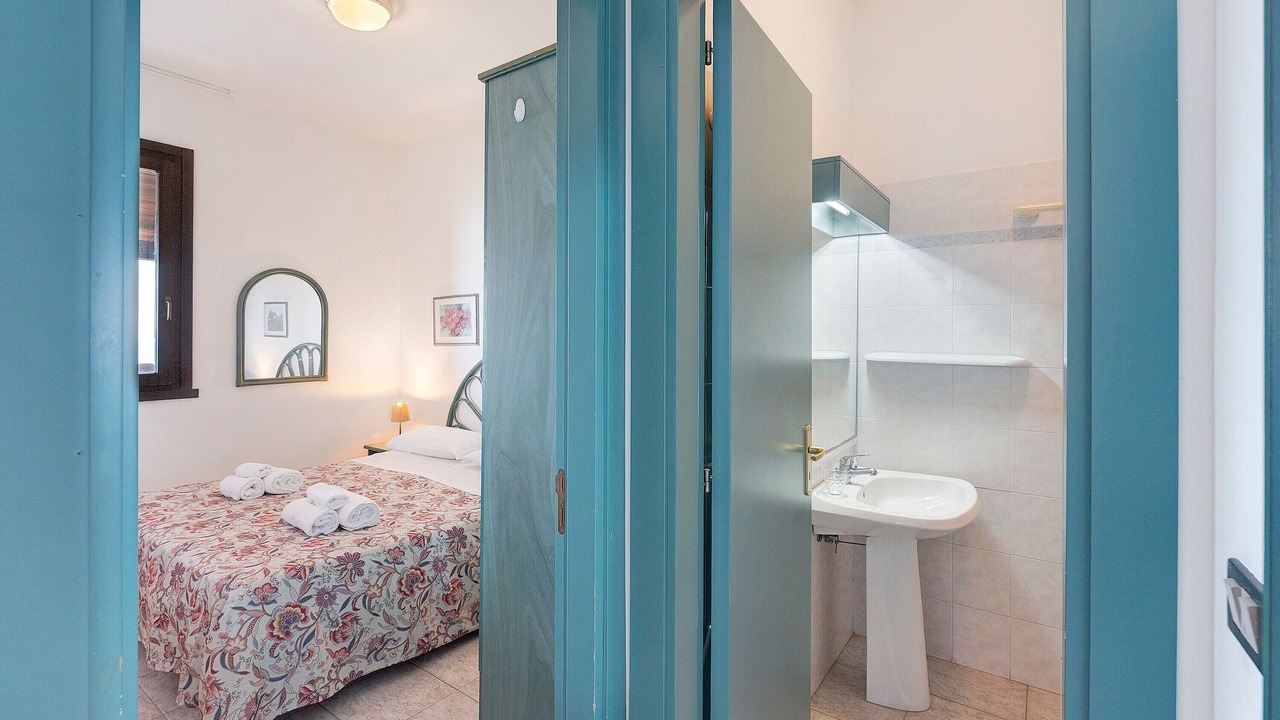 Photo of Bedroom in Palinuro