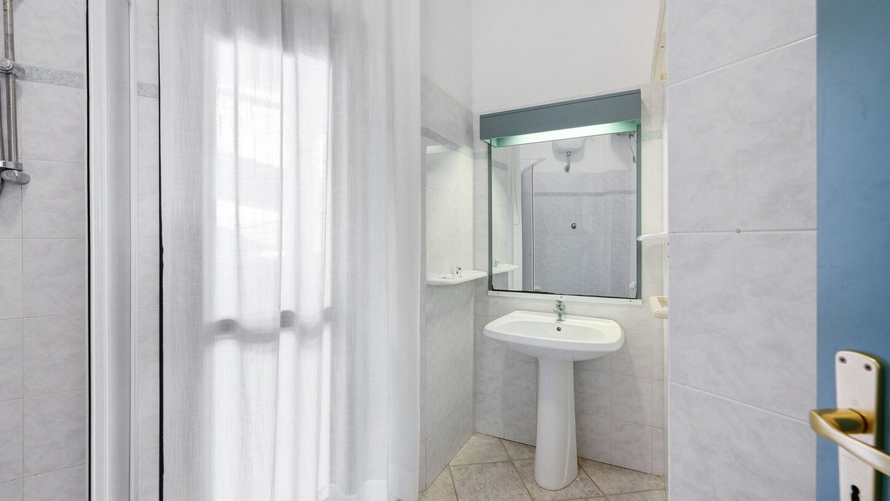 Photo of Bathroom in Palinuro