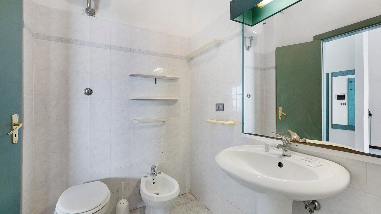 Photo of Bathroom in Palinuro