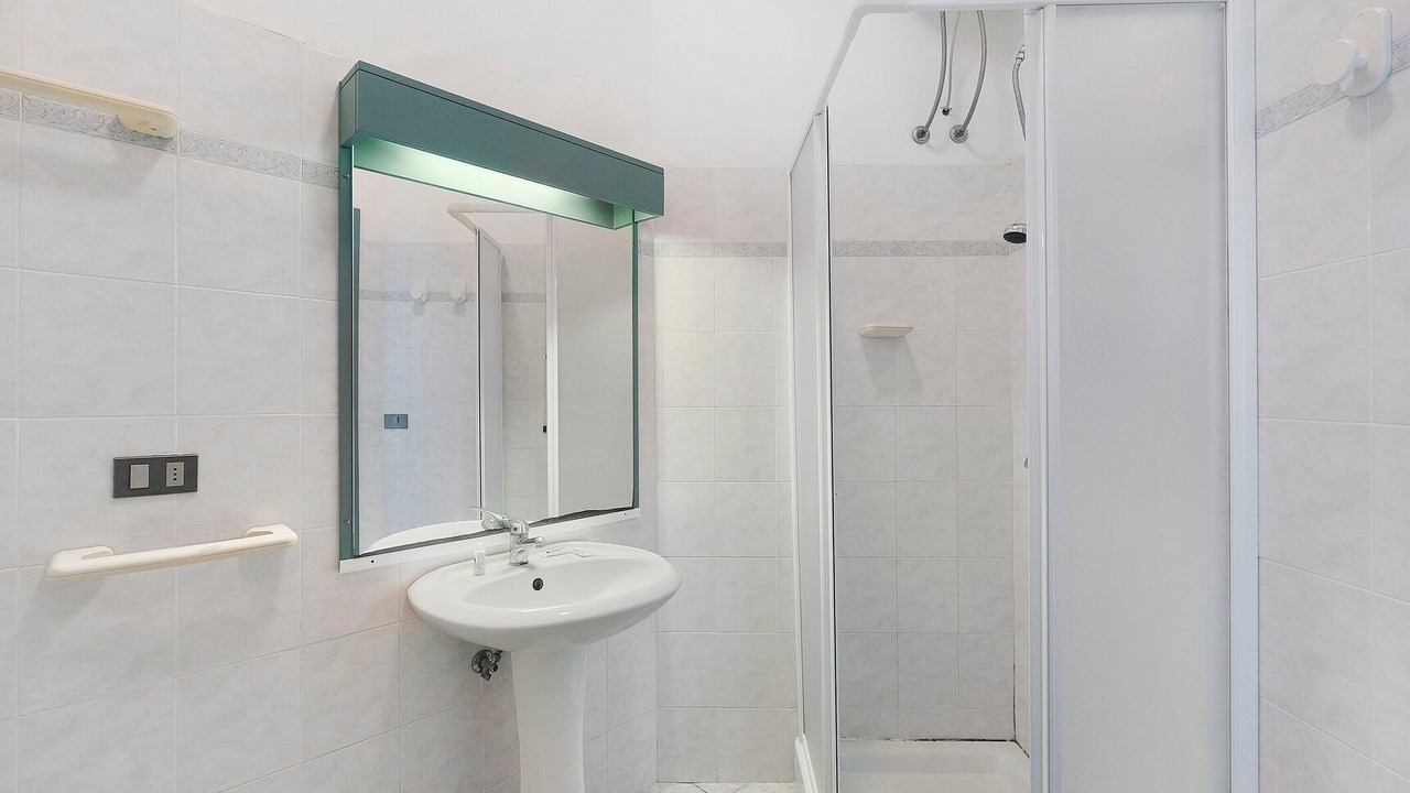 Photo of Bathroom in Palinuro