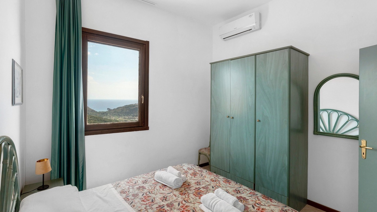 Photo of Bedroom in Palinuro