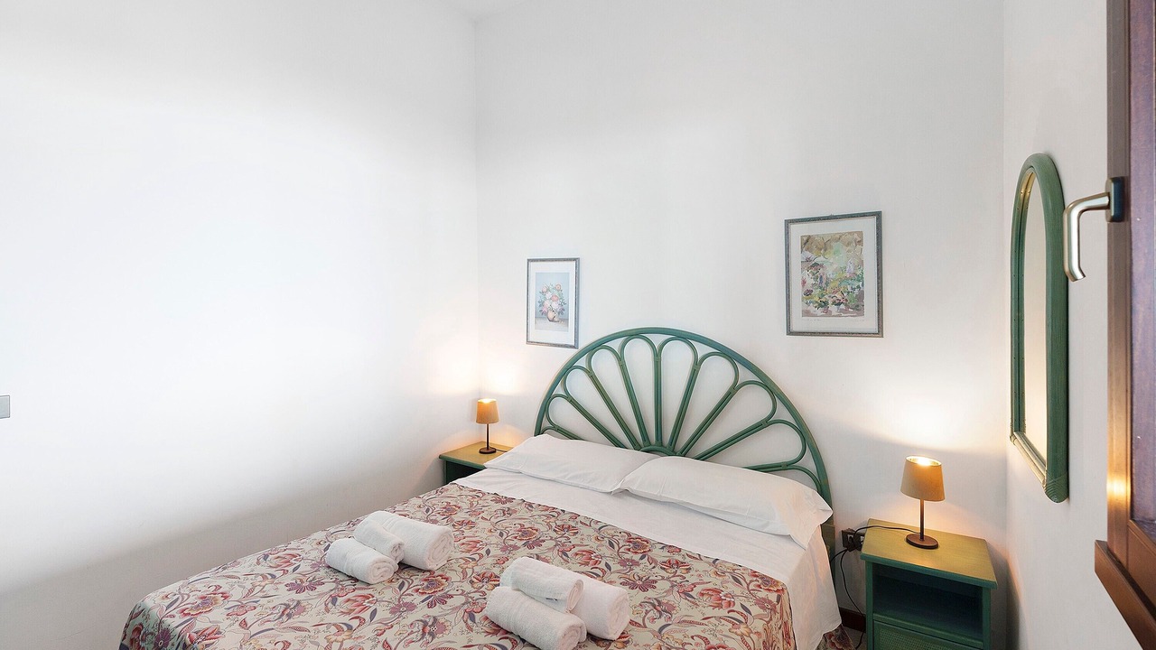 Photo of Bedroom in Palinuro