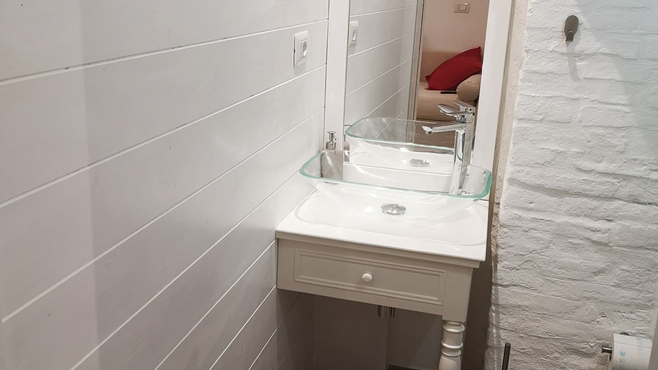 Photo of Bathroom in Guzman