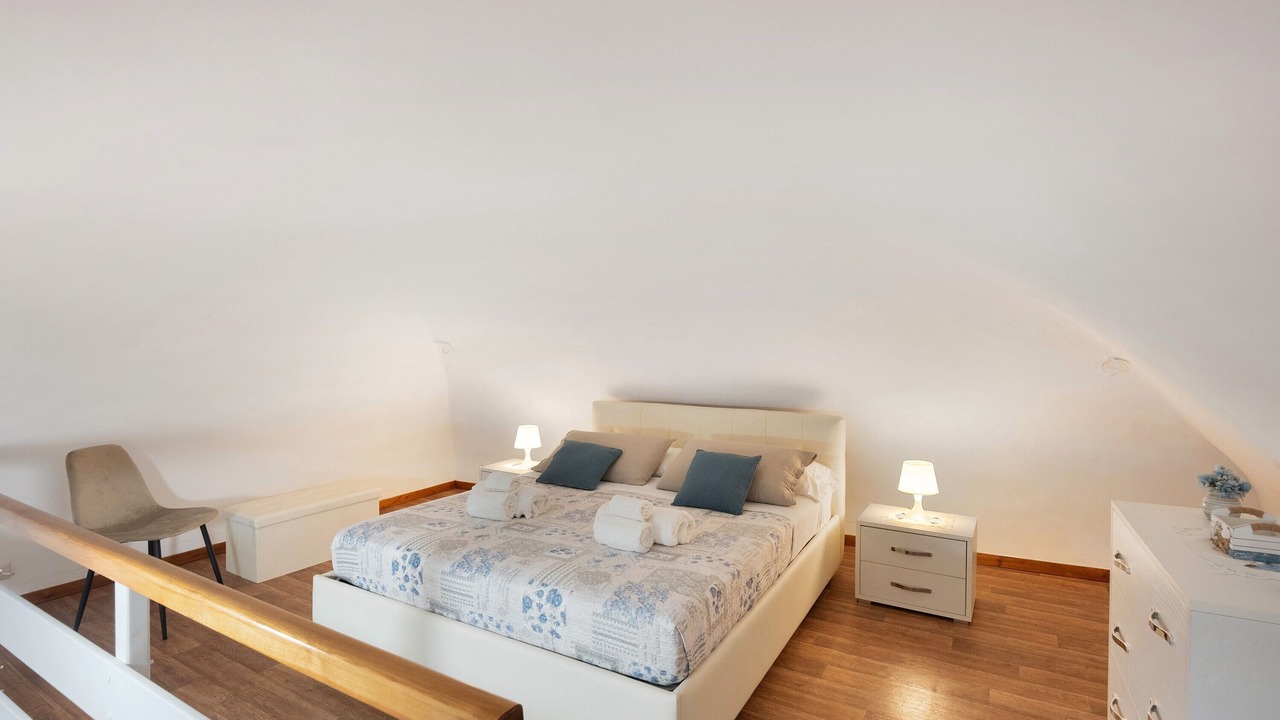 Photo of Bedroom in Furore