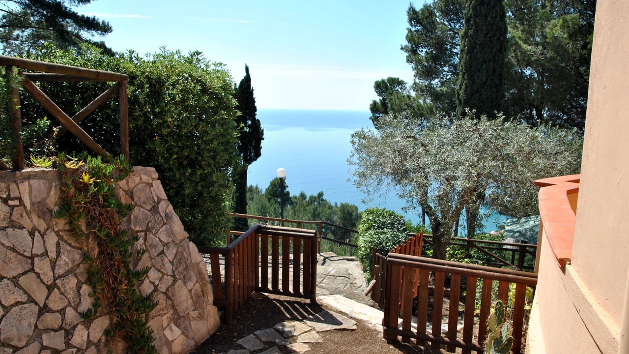 Photo of Others in Sperlonga