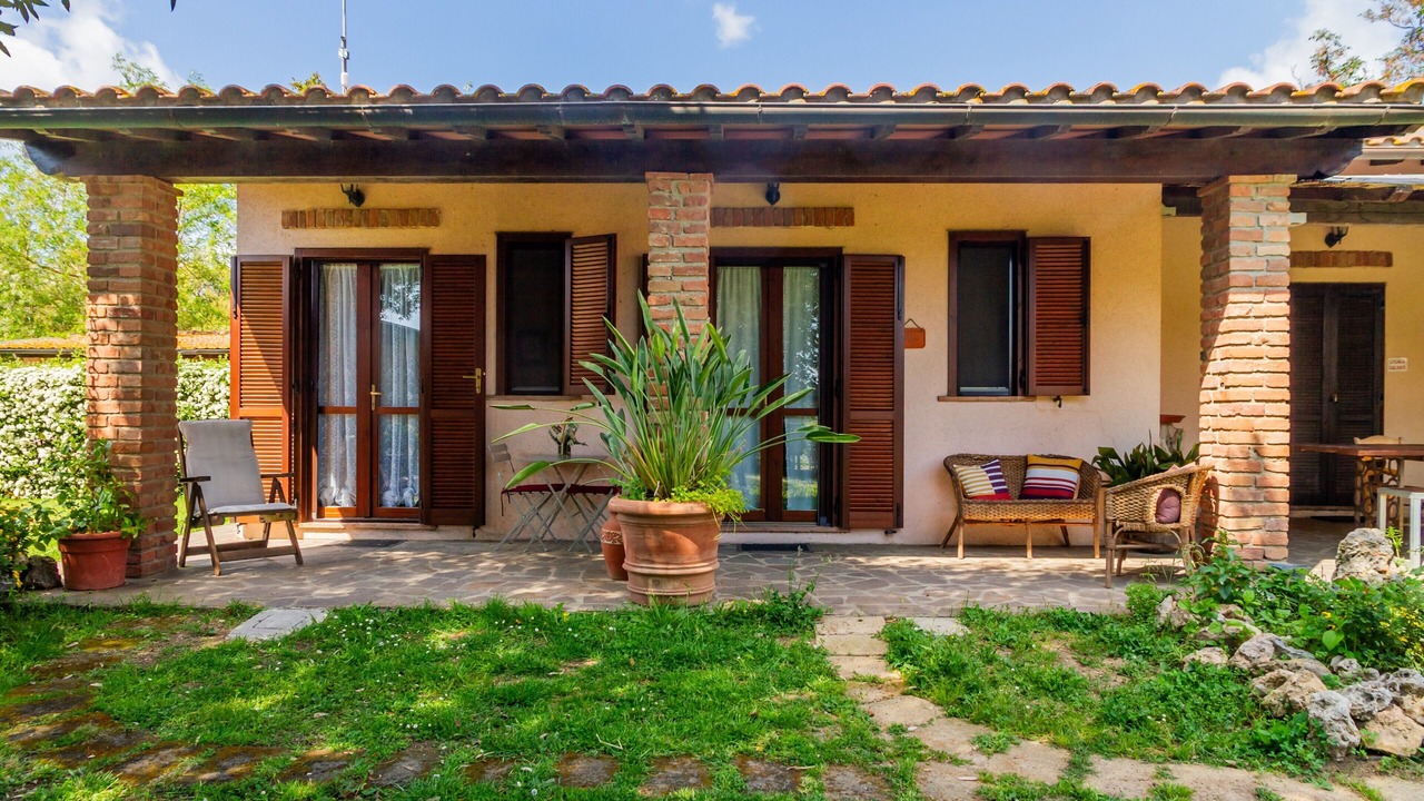 Photo of Patio Balcony in Montorsaio