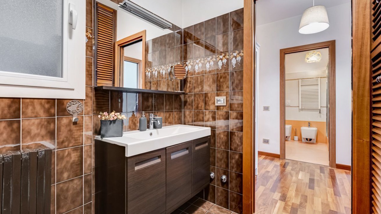 Photo of Bathroom in Quartiere XXIX Ponte Mammolo