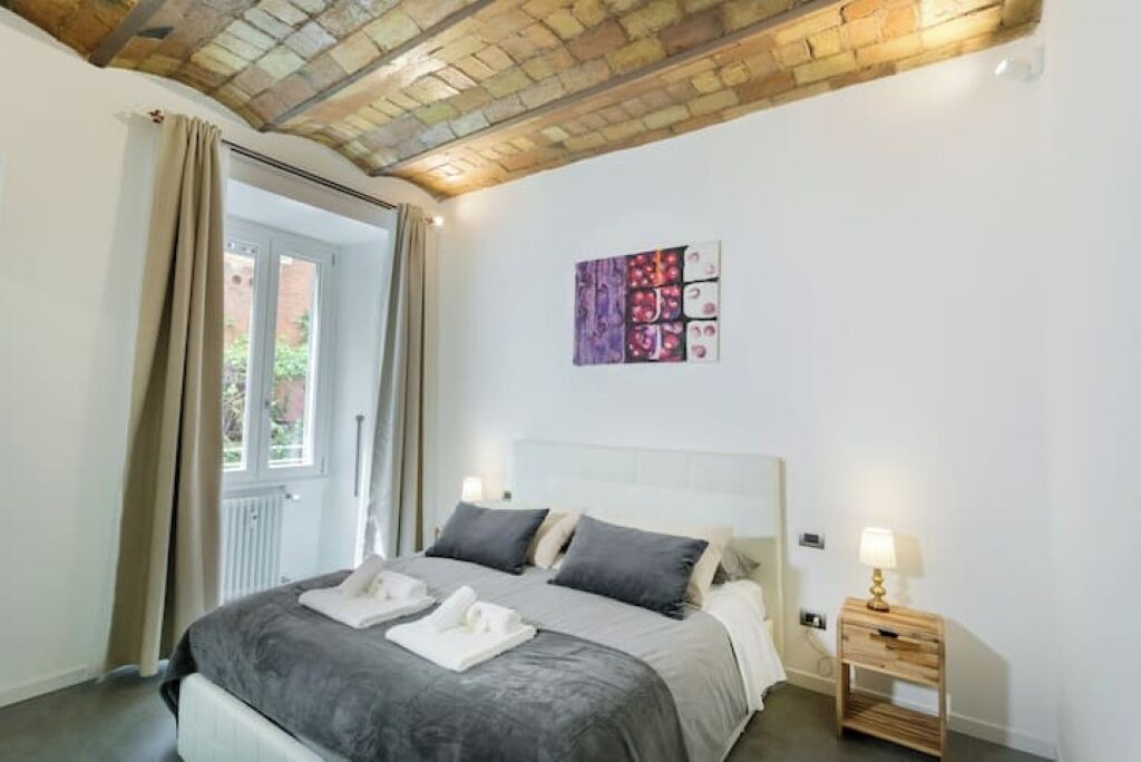 Photo of Bedroom in Testaccio
