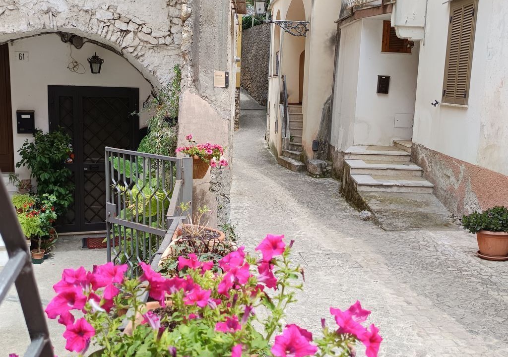 Photo of Others in Formia