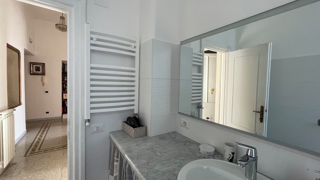 Photo of Bathroom in Quartiere XXXIV Lido di Ostia Levante