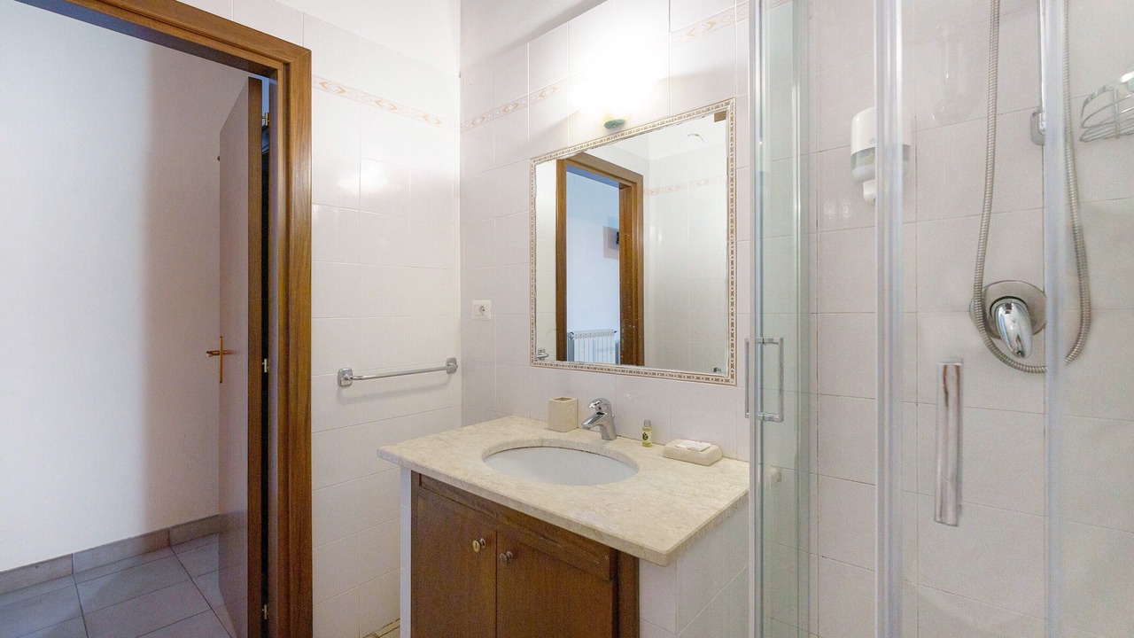 Photo of Bathroom in Caprioli