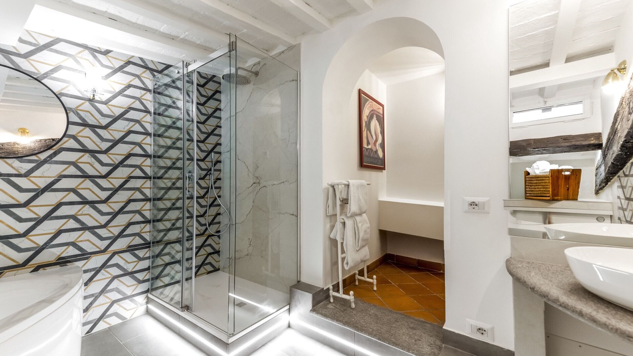 Photo of Bathroom in Rione IX Pigna