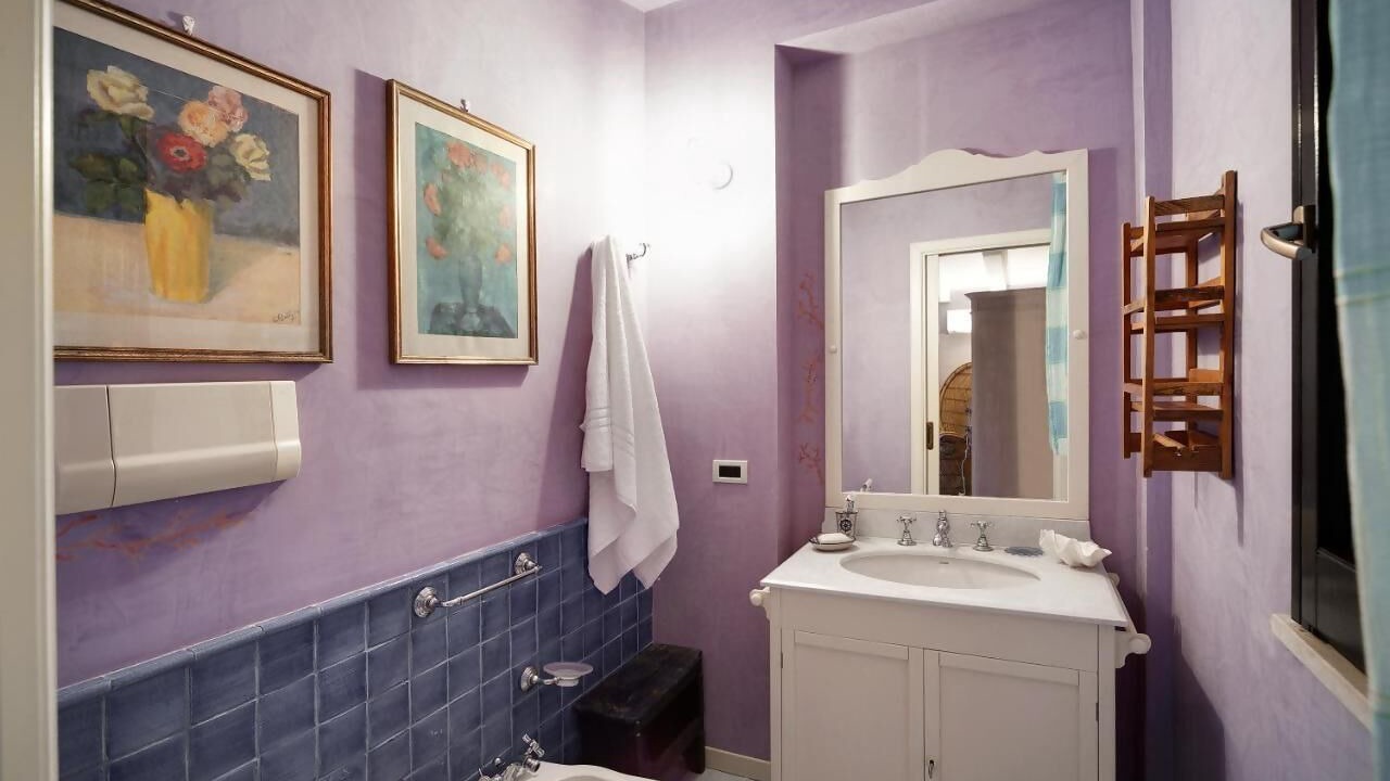 Photo of Bathroom in Caucana-finaiti-casuzze-finaiti Nord