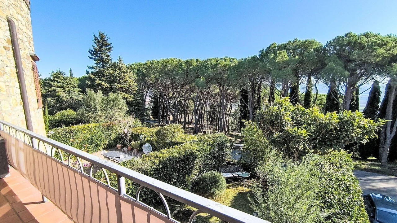 Photo of Patio Balcony in Giuncarico
