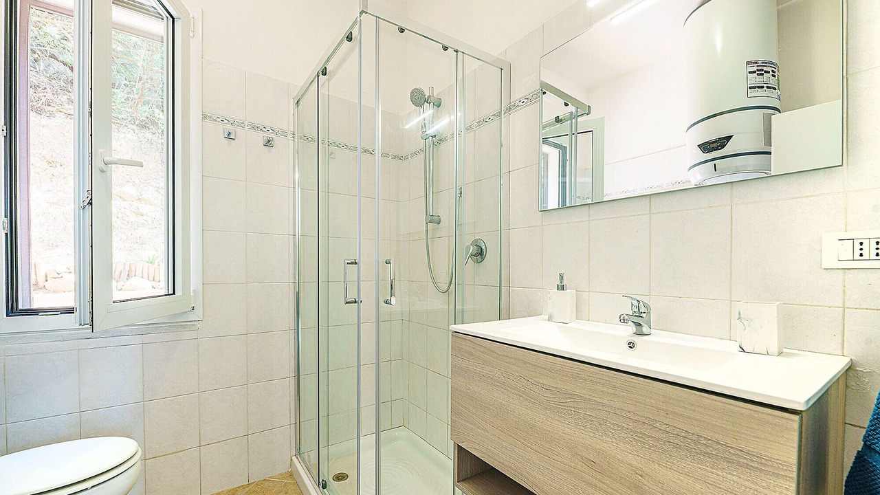Photo of Bathroom in Capoliveri
