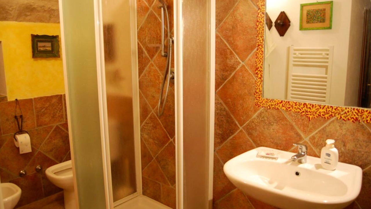 Photo of Bathroom in Sorano
