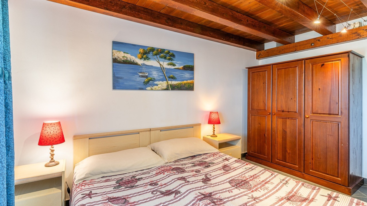 Photo of Bedroom in Costa Saracena-Castelluccio