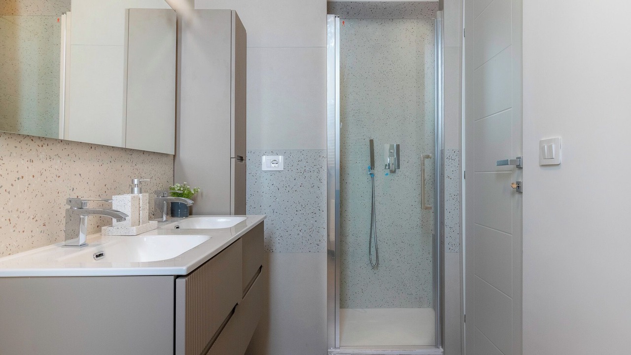 Photo of Bathroom in Quartiere XXXIV Lido di Ostia Levante