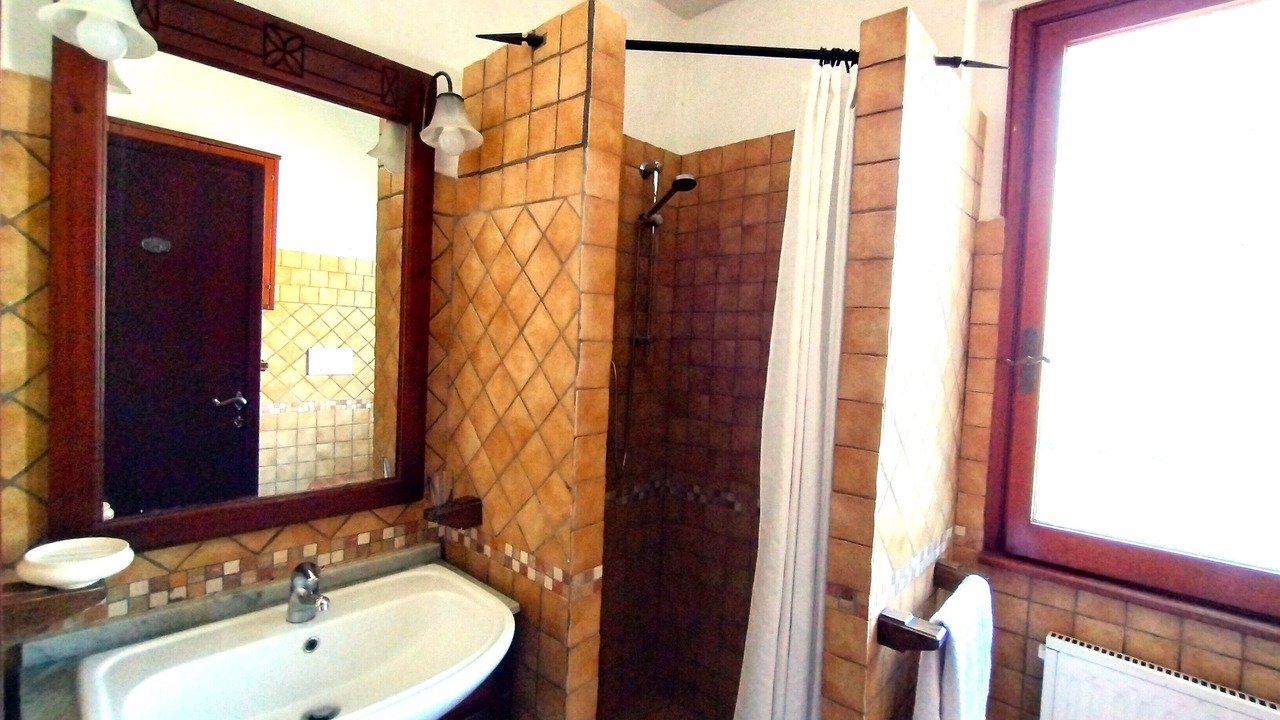 Photo of Bathroom in Fregenae