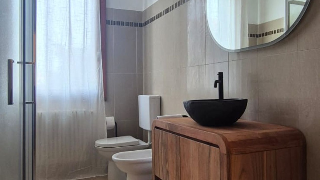 Photo of Bathroom in Longa