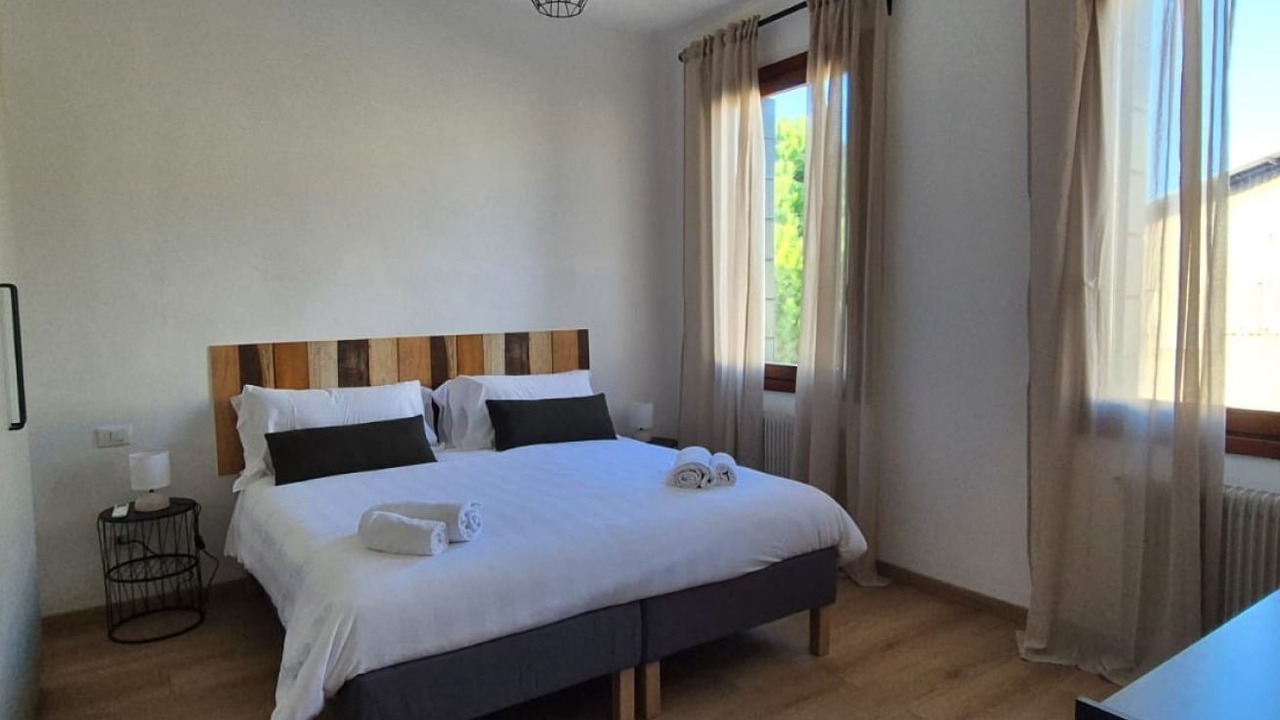 Photo of Bedroom in Longa