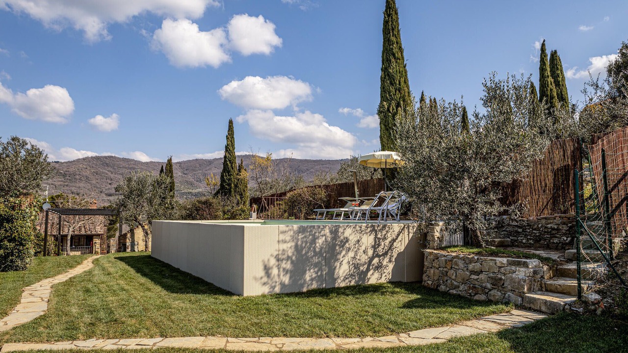 Photo of Outdoor in Polvano