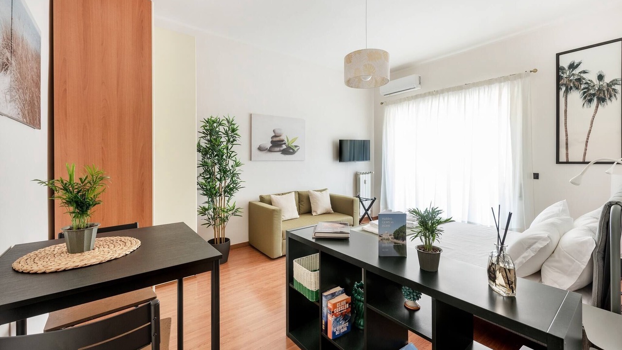 Photo of Livingroom in Tuscolano