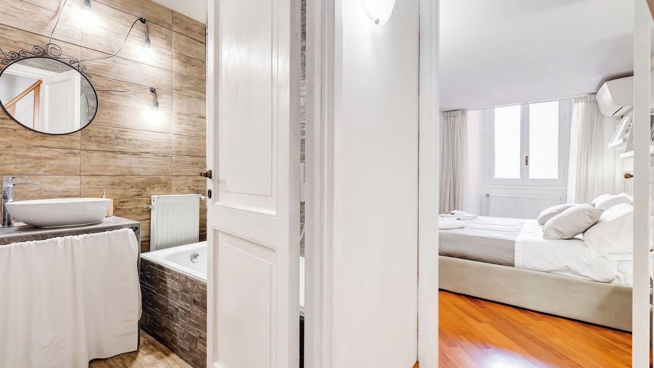 Photo of Bathroom in Rione III Colonna