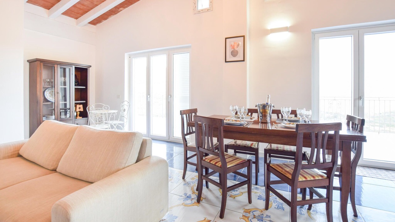 Photo of Bedroom in Laureana Cilento