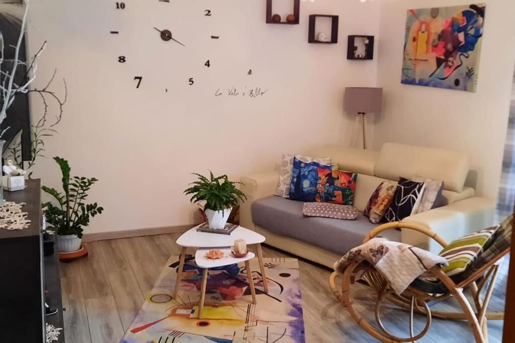 Photo of Livingroom in Contrada Castello
