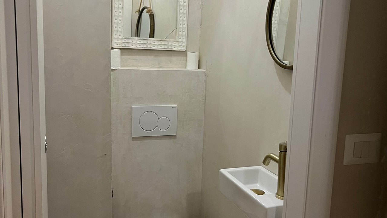 Photo of Bathroom in Copertino