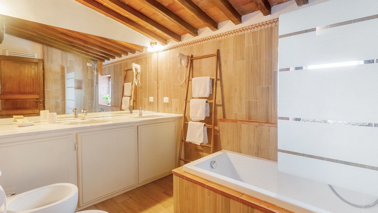 Photo of Bathroom in Casole