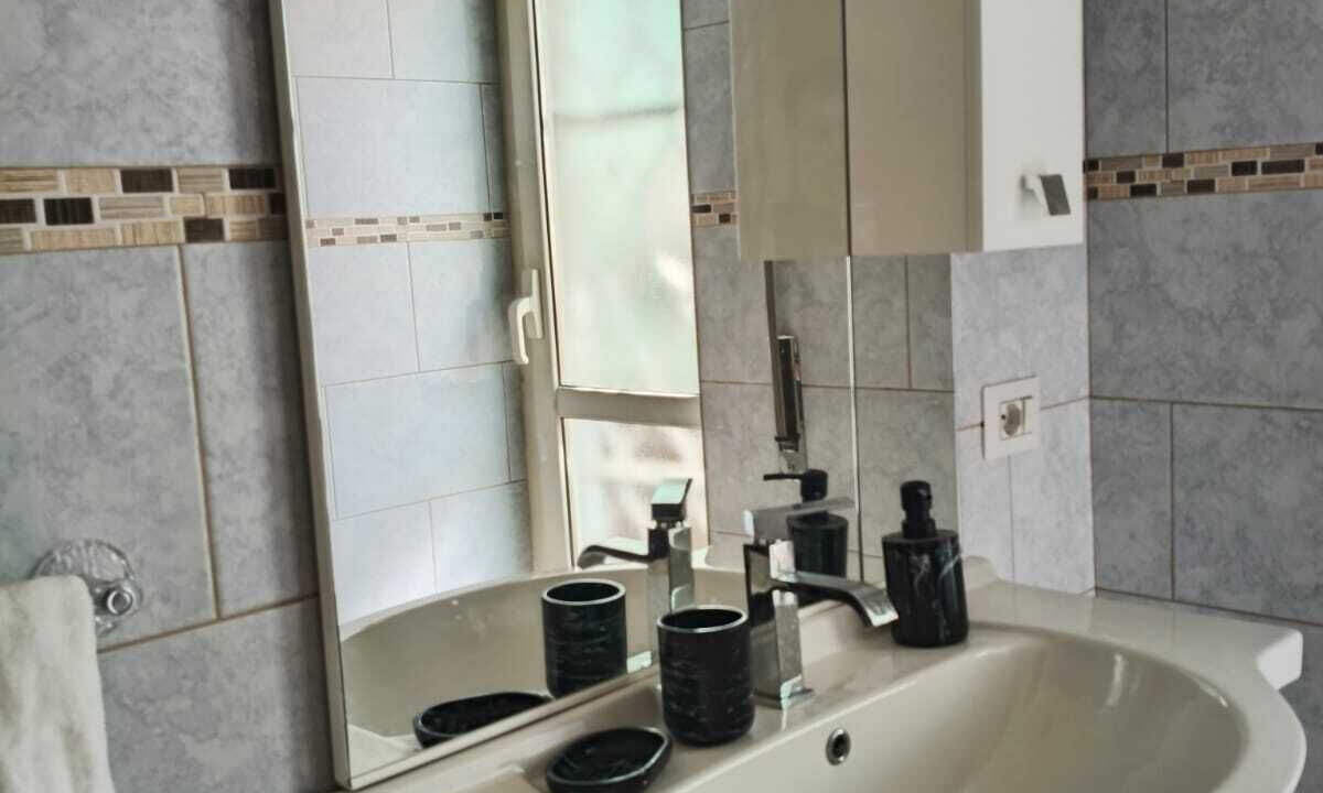 Photo of Bathroom in Aurelio