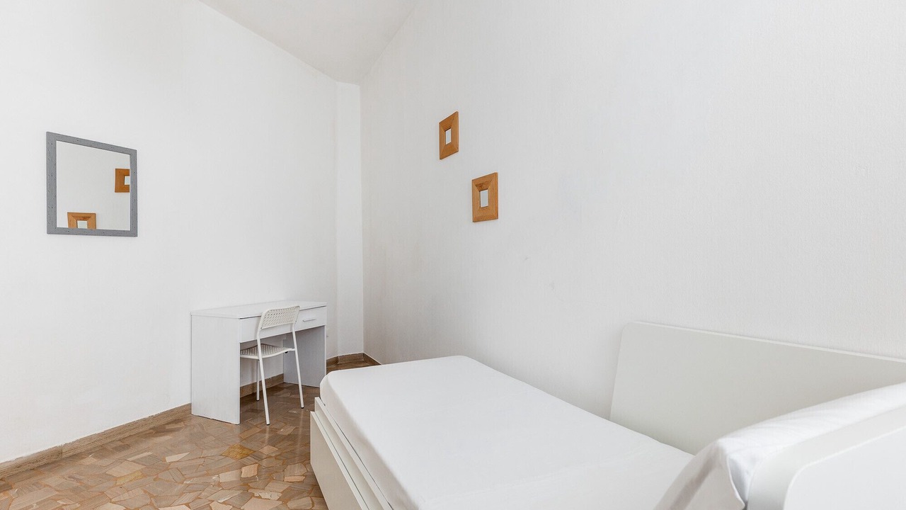Photo of Bedroom in Saragozza-Porto