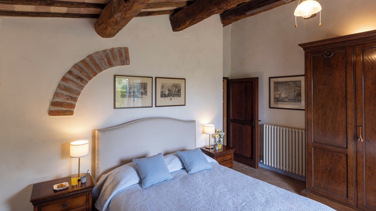 Photo of Bedroom in Todi