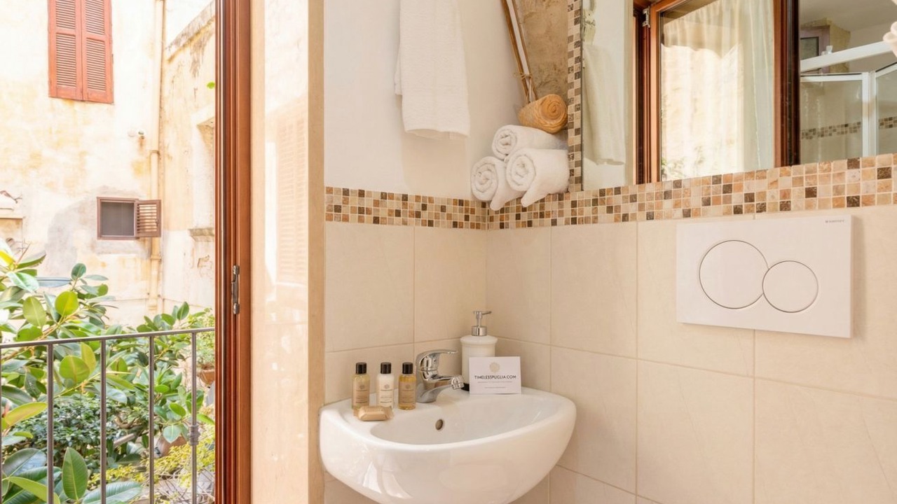 Photo of Bathroom in Old Town