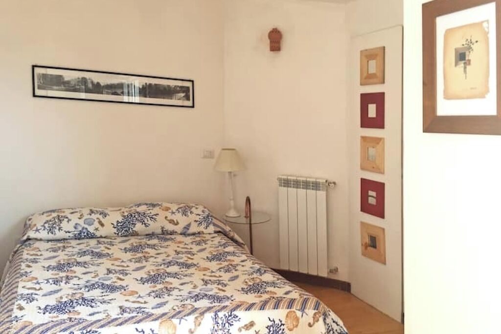 Photo of Bedroom in Quartiere XXXIII Lido di Ostia Ponente