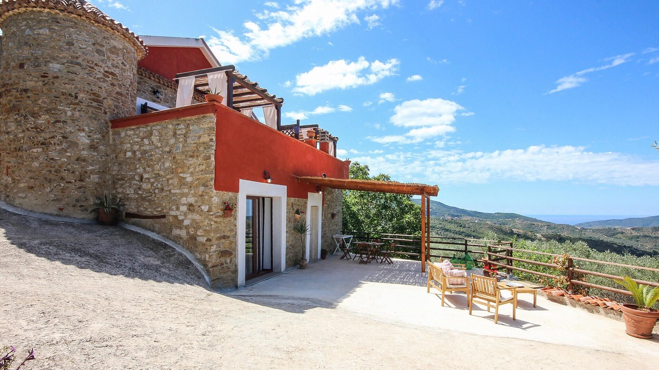 Photo of Others in Laureana Cilento