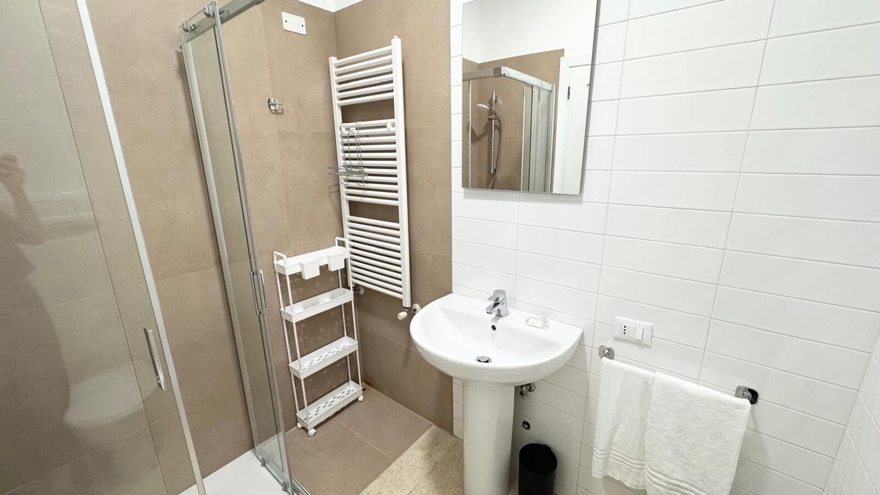 Photo of Bathroom in Dorsoduro