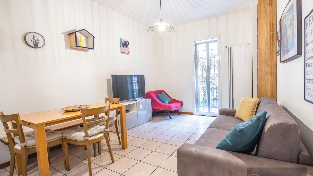 Photo of Livingroom in Saragozza-Porto
