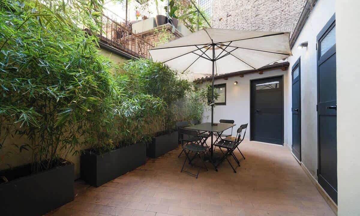 Photo of Outdoor in Monti