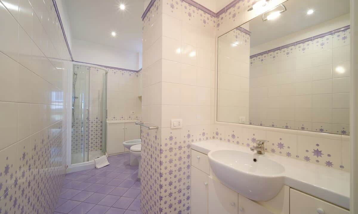 Photo of Bathroom in Rione II Trevi