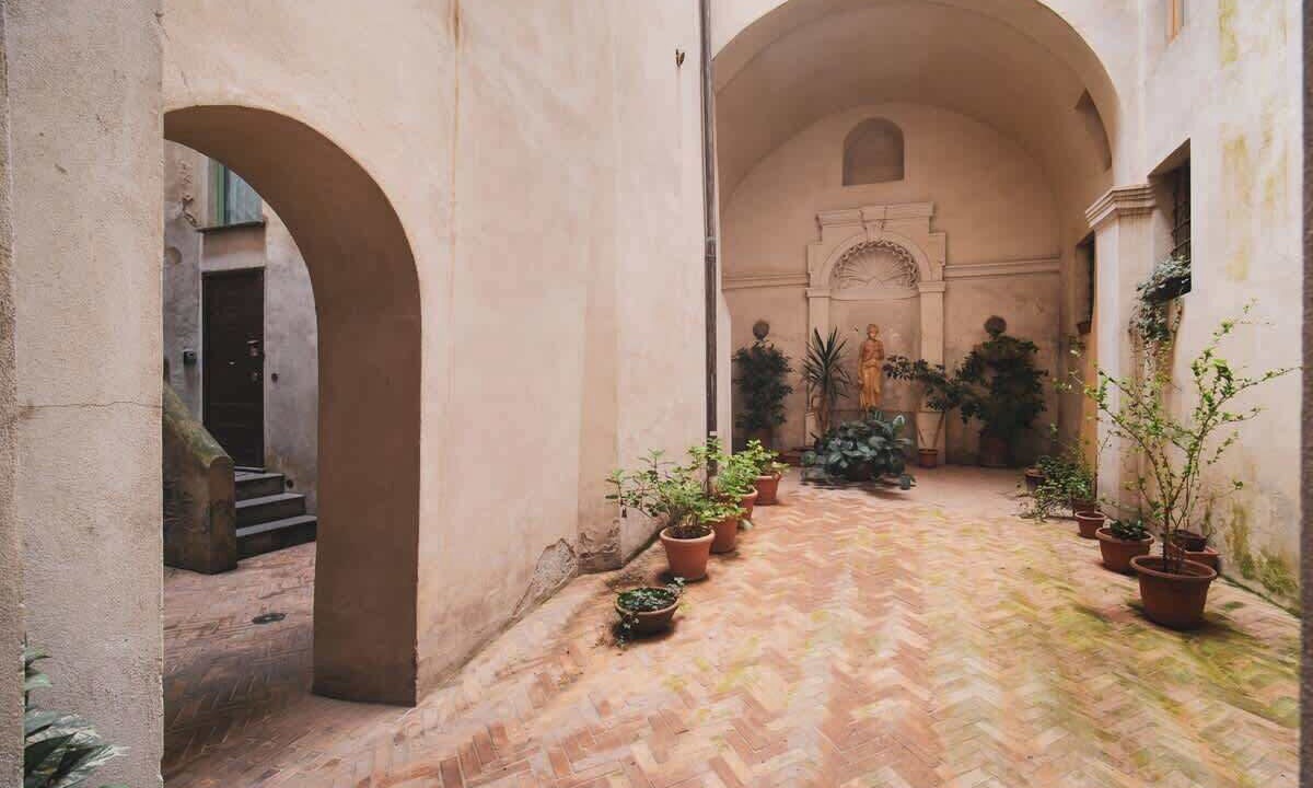 Photo of Outdoor in Rione VII Regola