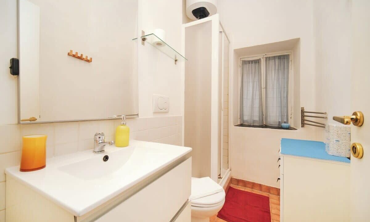 Photo of Bathroom in Rione VII Regola