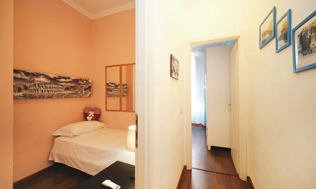 Photo of Bedroom in Rione VII Regola