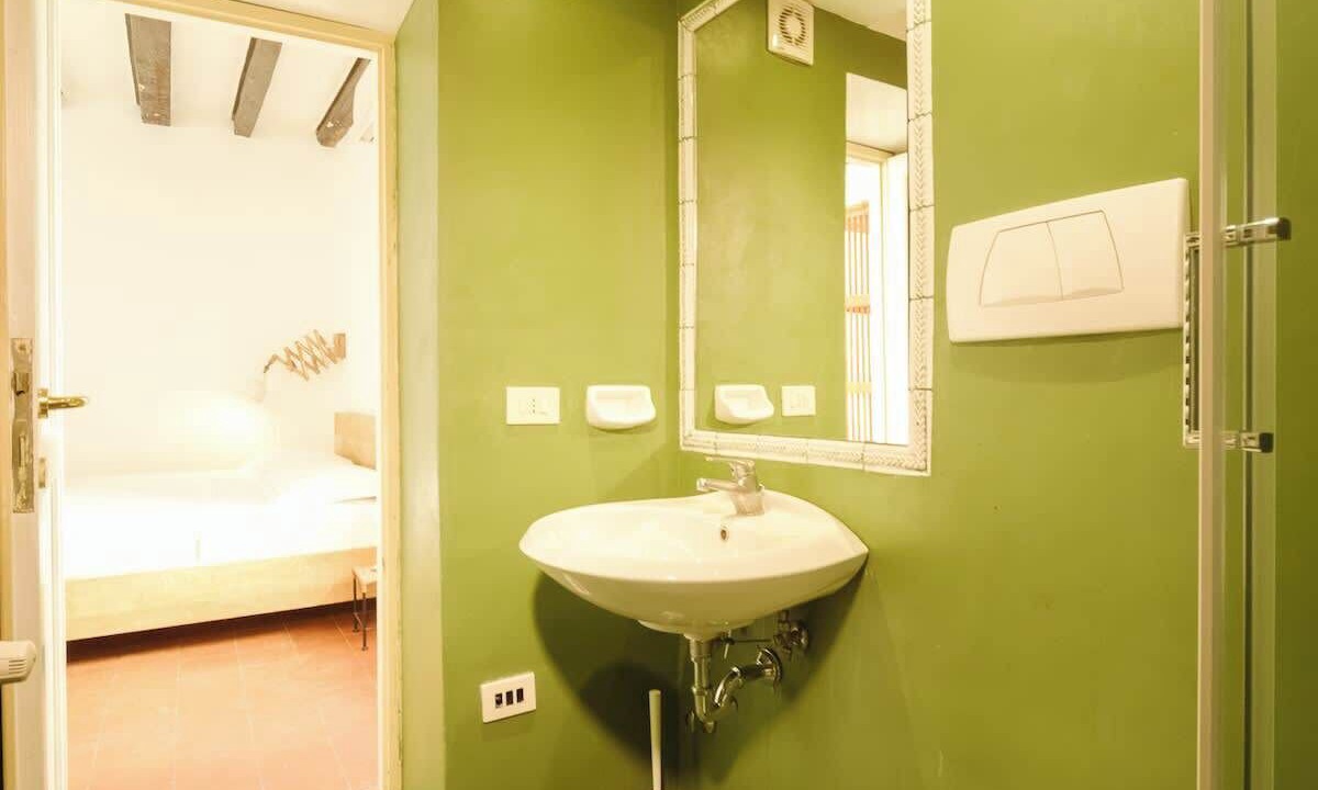 Photo of Bathroom in Rione XIV Borgo