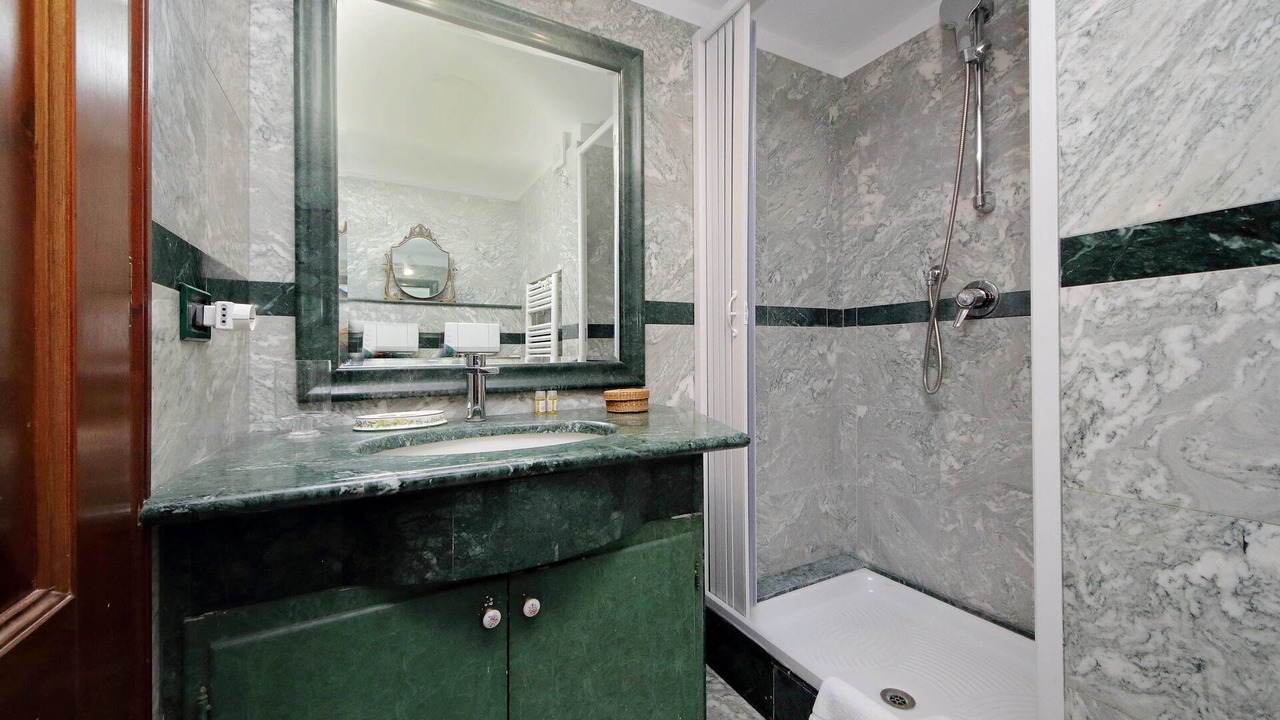 Photo of Bathroom in Ostiense