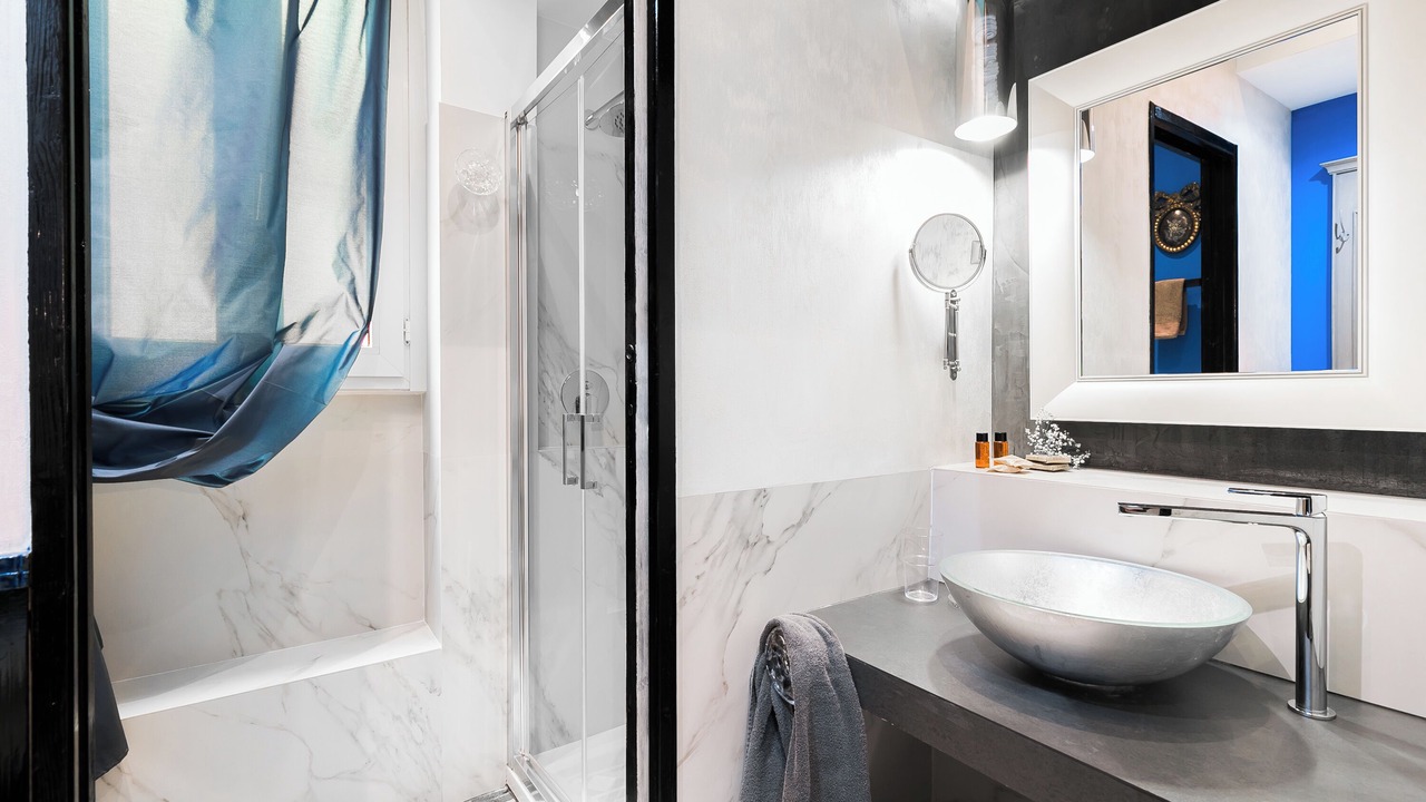 Photo of Bathroom in Celio
