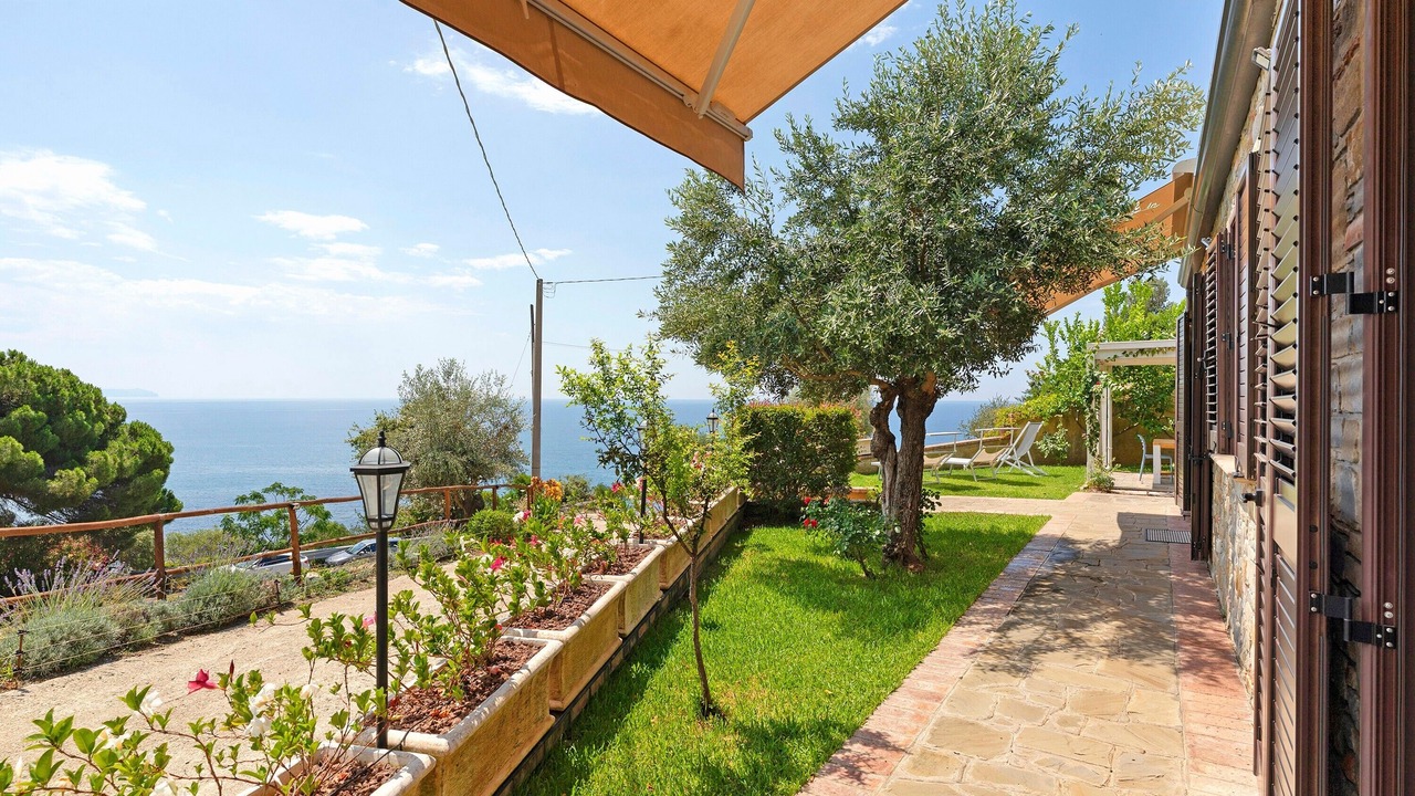 Photo of Patio Balcony in Casal Velino
